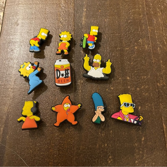 10 Piece‎ Simpsons Croc Charms Set - Picture 4 of 4
